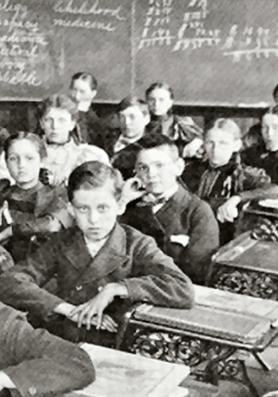Woodward in the classroom of McKinley Elementary